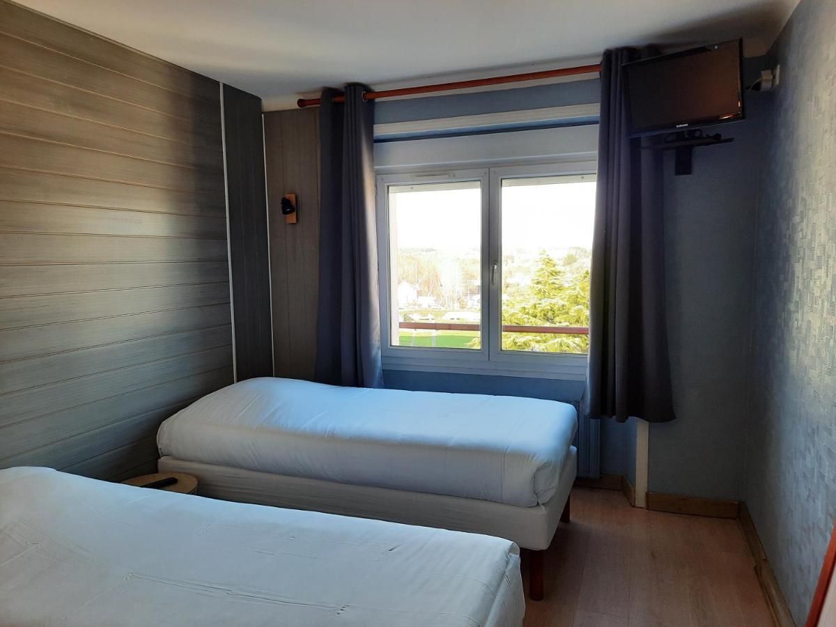 Hotel Des Iles Theix Экстерьер фото